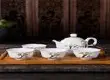 白瓷茶具是饮茶器皿中的珍品之