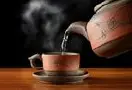 茶性必发于水 八分之茶遇水十分 可见茶与水的密切关系