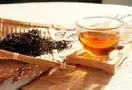 六步茶教你区分茶和茶。