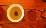 柚子茶的品质特点是茶的香味美, 是花卉在艺术作品中的芬芳之一。